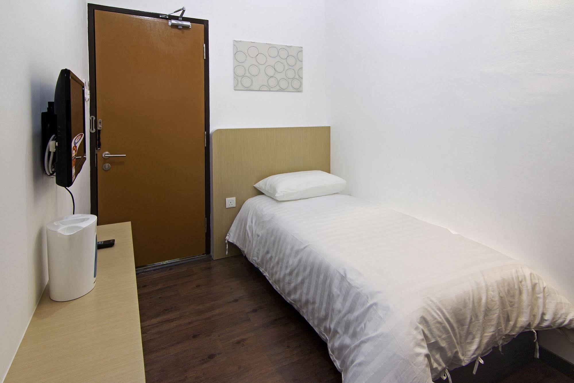 Thanks Hotel Парит-Бунтар Экстерьер фото