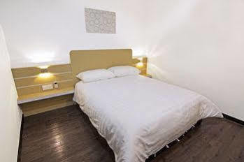 Thanks Hotel Парит-Бунтар Экстерьер фото